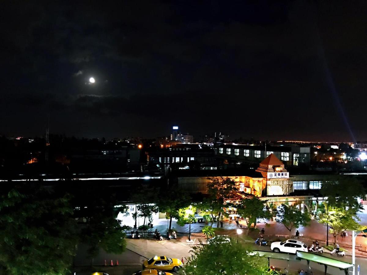 One Night Hostel Yilan Dış mekan fotoğraf